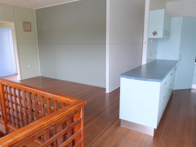 10 Hargreave Street, Kurrimine Beach QLD 4871