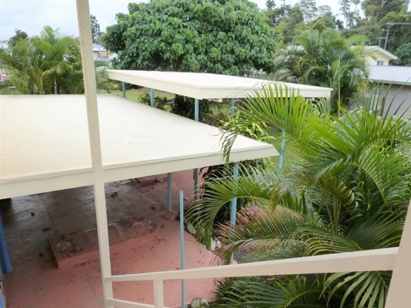 10 Hargreave Street, Kurrimine Beach QLD 4871