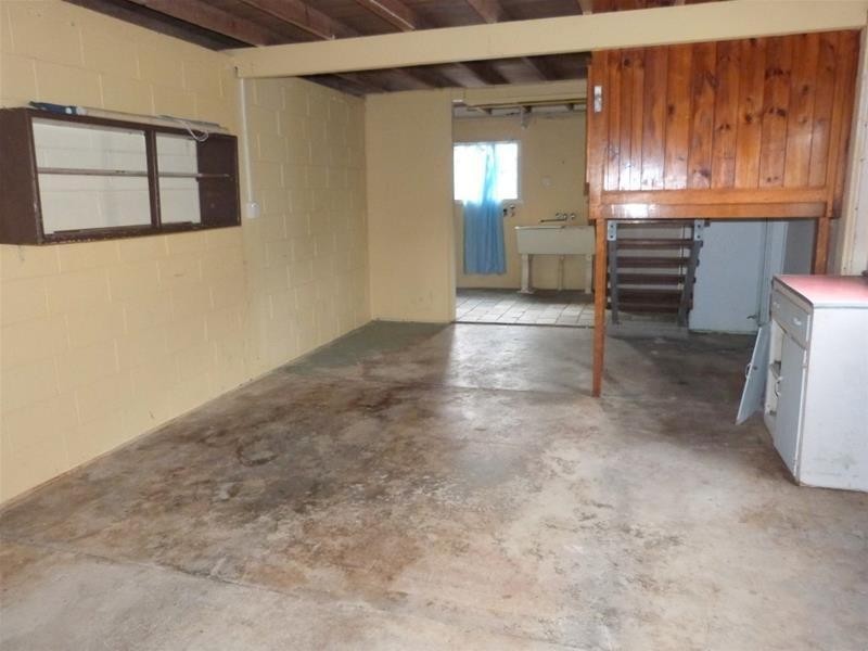 10 Hargreave Street, Kurrimine Beach QLD 4871