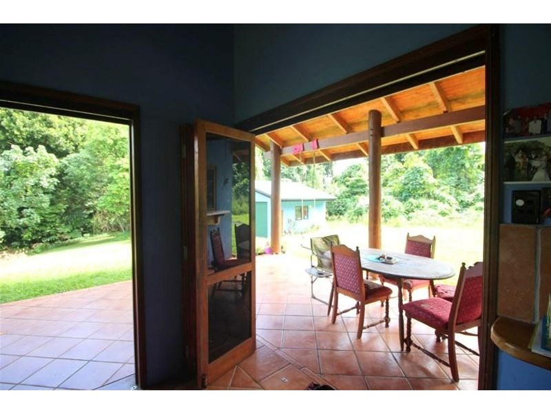 5 Plantation Drive, Bingil Bay QLD 4852