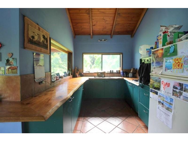 5 Plantation Drive, Bingil Bay QLD 4852