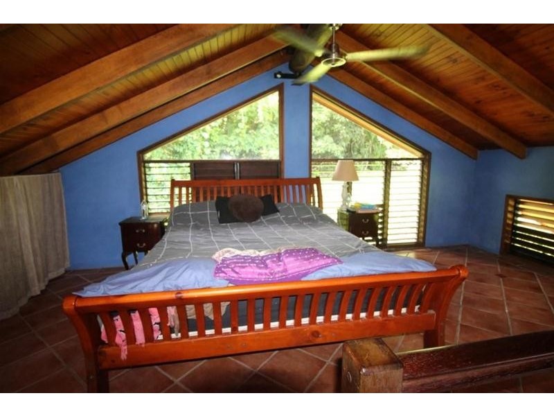 5 Plantation Drive, Bingil Bay QLD 4852