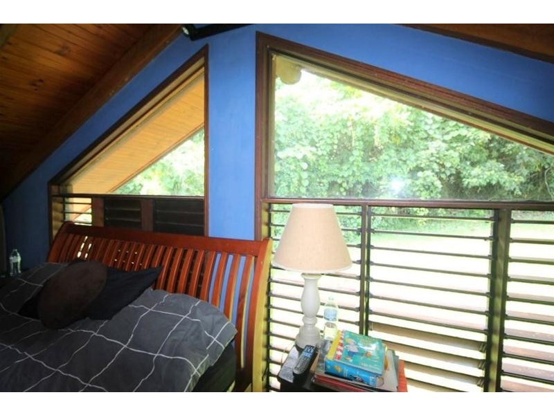 5 Plantation Drive, Bingil Bay QLD 4852