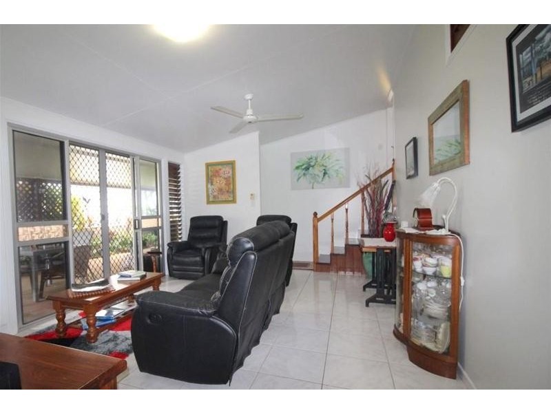 26 Feldt Street, Flying Fish Point QLD 4860
