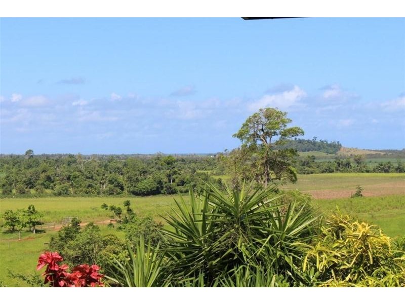 20 Hayter Road, El Arish QLD 4855