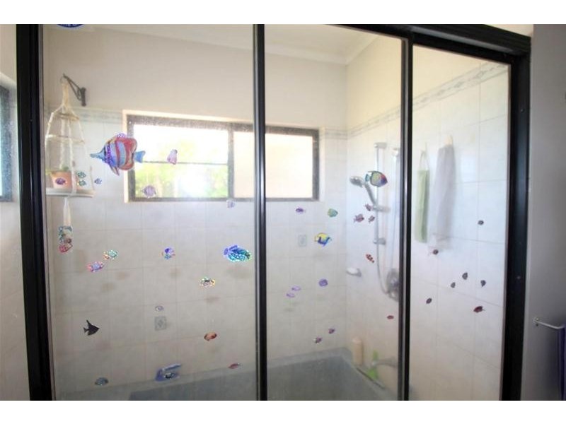 20 Hayter Road, El Arish QLD 4855