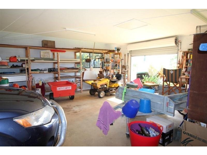 20 Hayter Road, El Arish QLD 4855