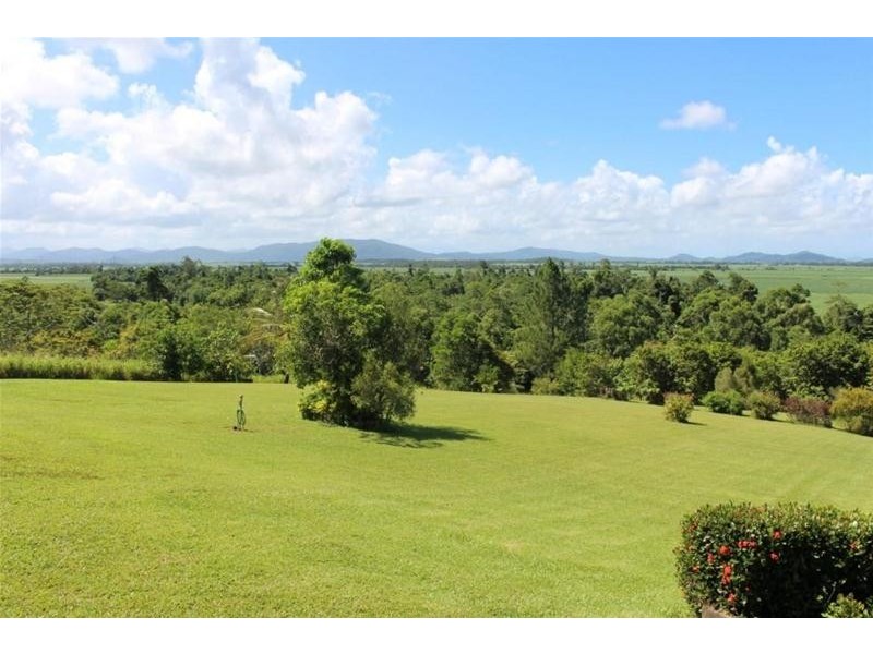 20 Hayter Road, El Arish QLD 4855