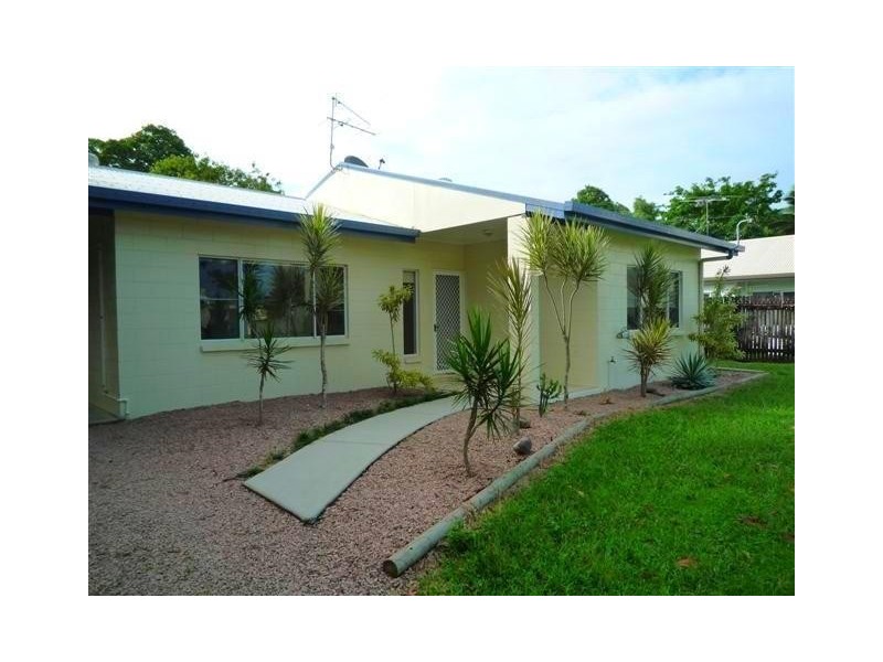 33 Buccaneer Street, South Mission Beach QLD 4852