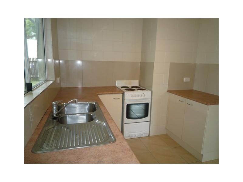 33 Buccaneer Street, South Mission Beach QLD 4852