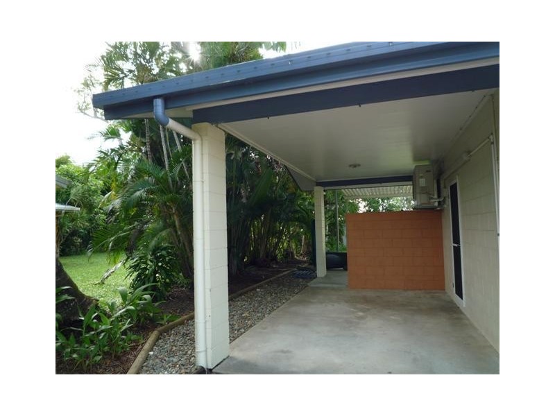 33 Buccaneer Street, South Mission Beach QLD 4852