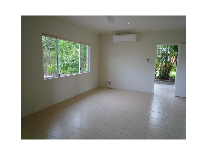 33 Buccaneer Street, South Mission Beach QLD 4852