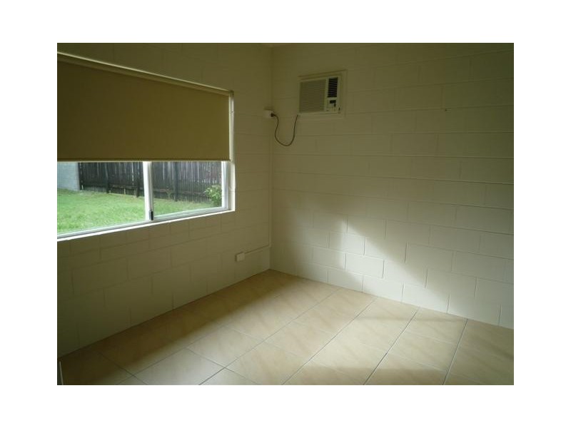 33 Buccaneer Street, South Mission Beach QLD 4852