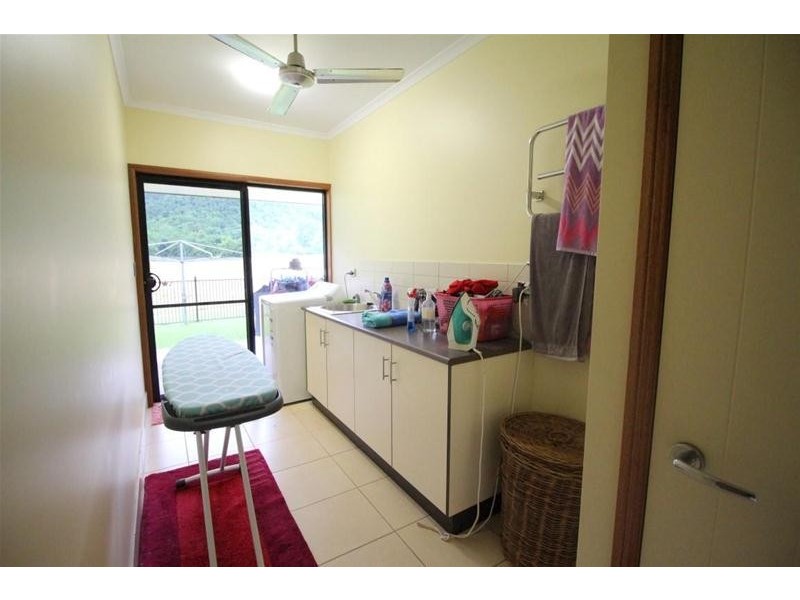 667 Old Tully Road, Feluga QLD 4854