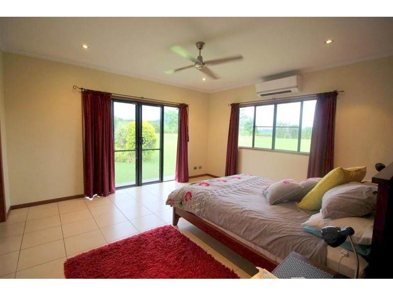 667 Old Tully Road, Feluga QLD 4854