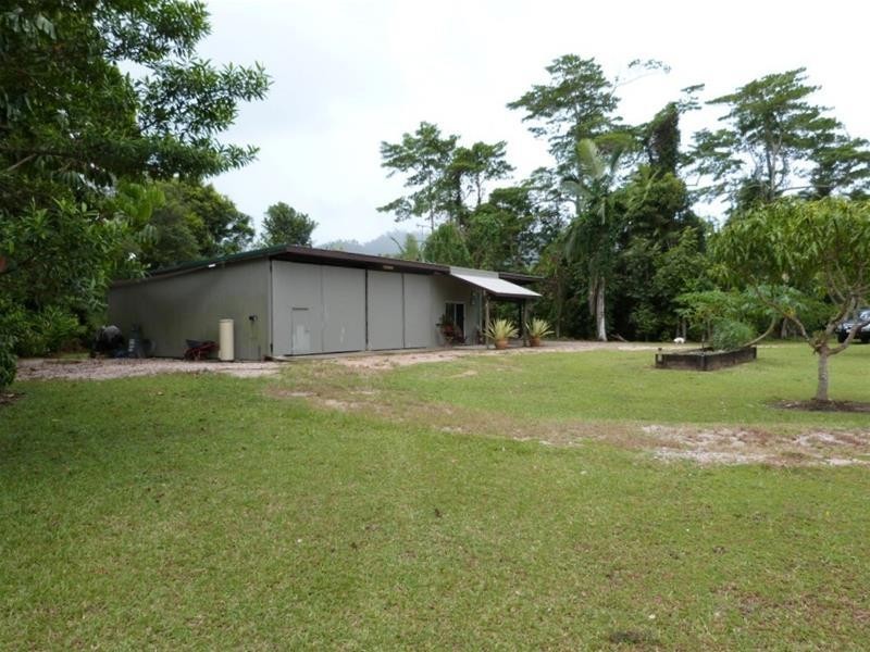 252 East Feluga Road, East Feluga QLD 4854
