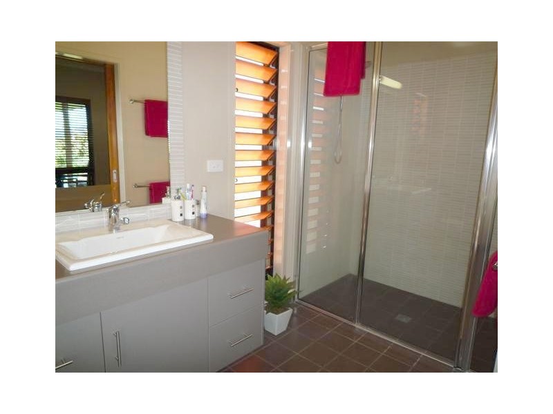 131 Old Tully Road, Tully QLD 4854