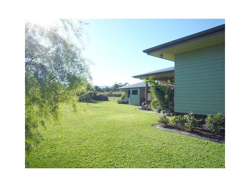 131 Old Tully Road, Tully QLD 4854