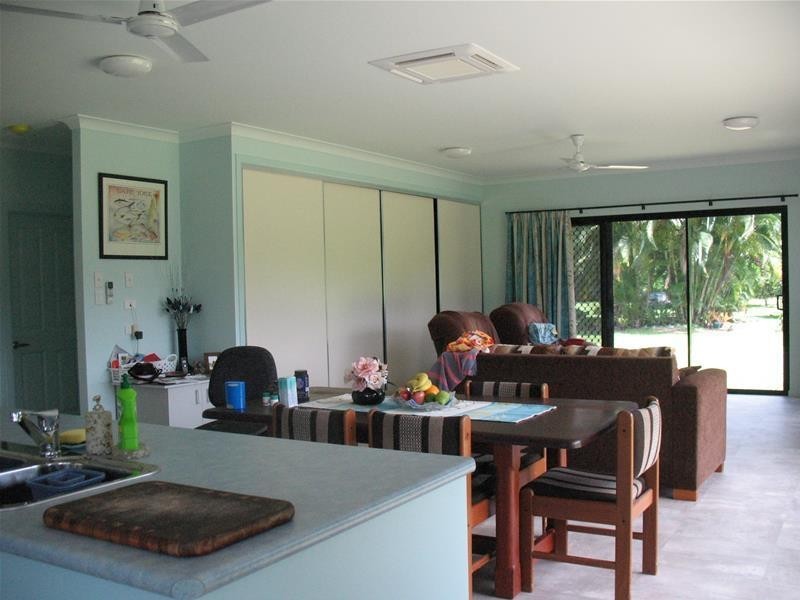 28 Ruby Crescent, Bulgun QLD 4854