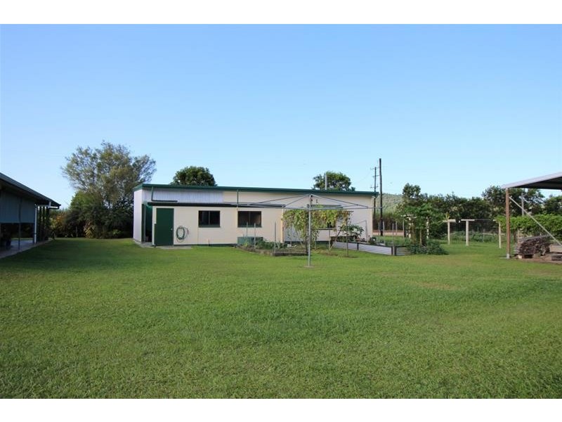 296 Granadilla Road, Granadilla QLD 4855