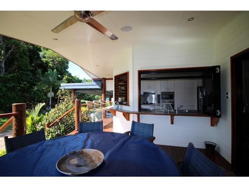 144 Kennedy Esplanade, South Mission Beach QLD 4852