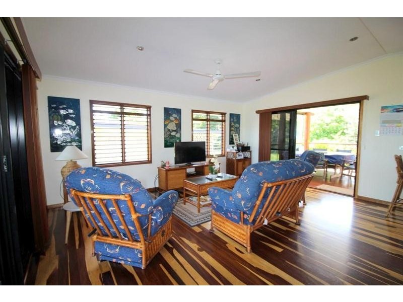 144 Kennedy Esplanade, South Mission Beach QLD 4852