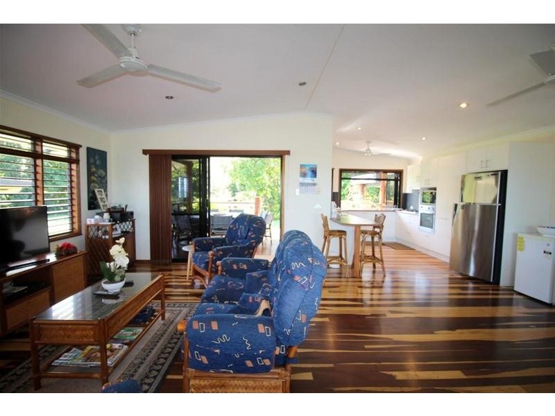 144 Kennedy Esplanade, South Mission Beach QLD 4852