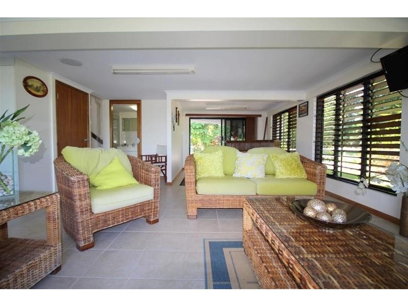 144 Kennedy Esplanade, South Mission Beach QLD 4852