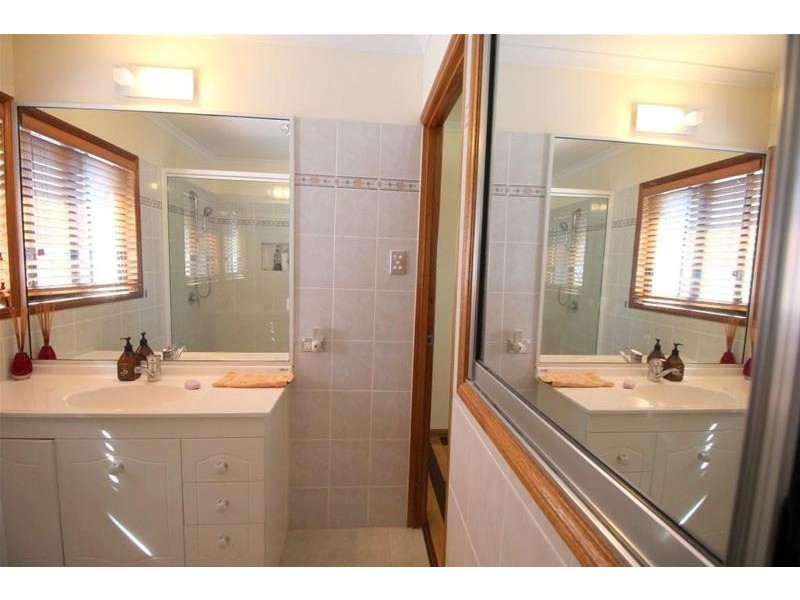 144 Kennedy Esplanade, South Mission Beach QLD 4852