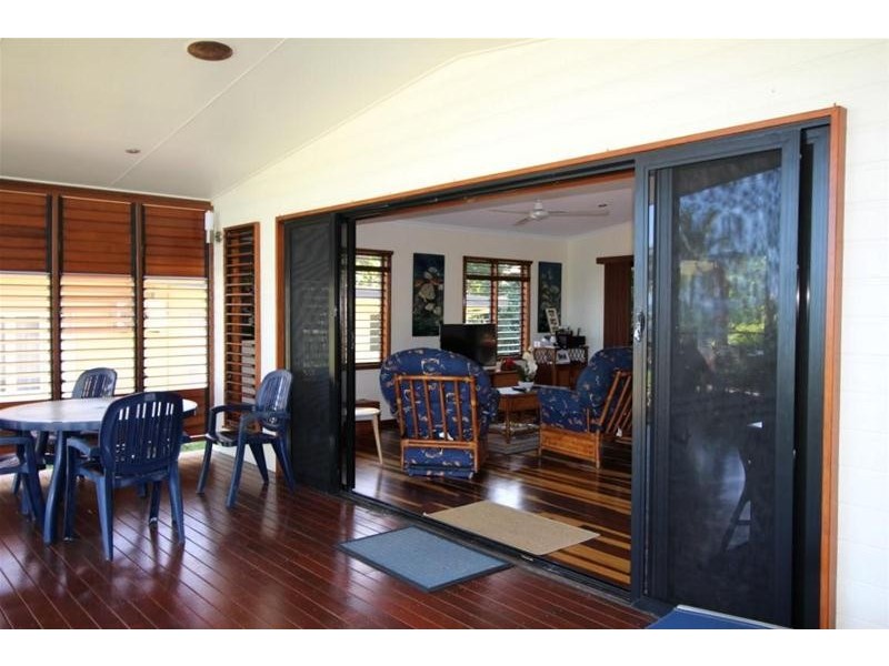 144 Kennedy Esplanade, South Mission Beach QLD 4852