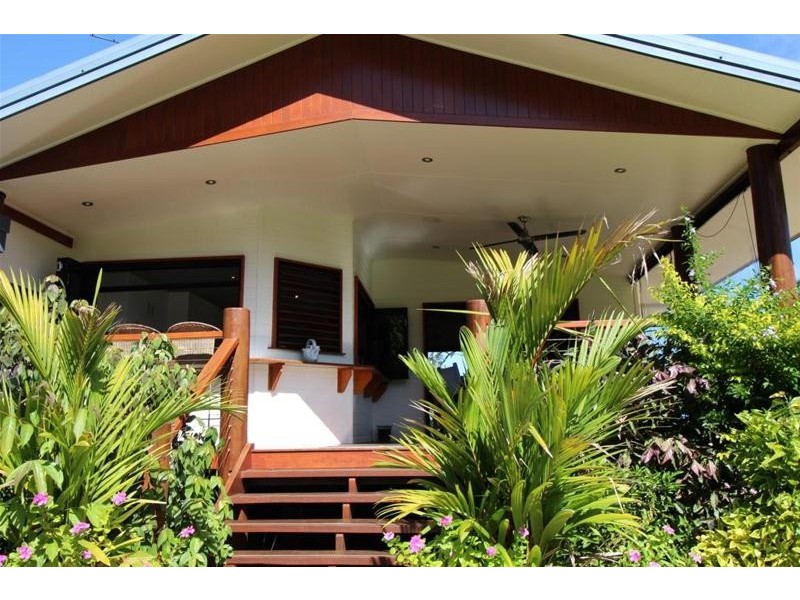 144 Kennedy Esplanade, South Mission Beach QLD 4852