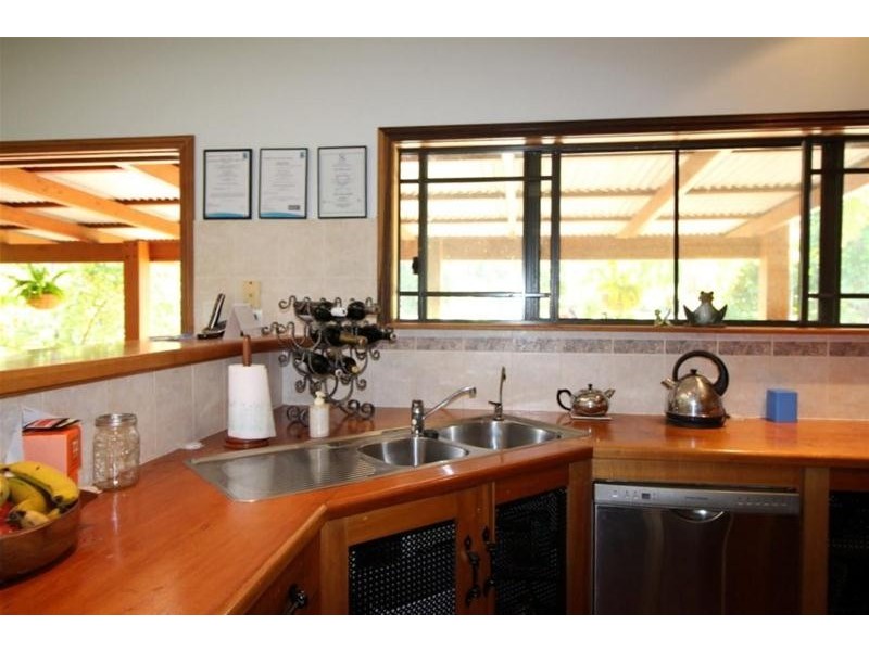 5 Kurrajong Close, Wongaling Beach QLD 4852