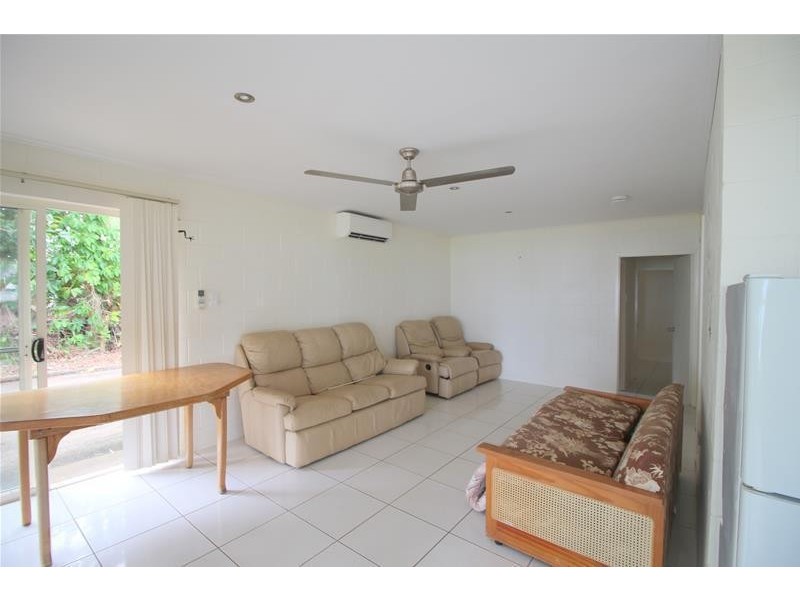 92 Kennedy Esplanade, South Mission Beach QLD 4852