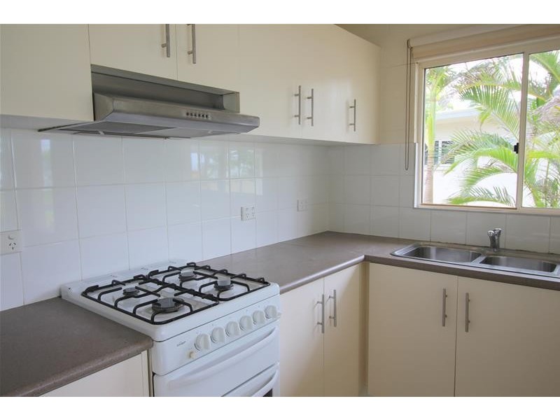 92 Kennedy Esplanade, South Mission Beach QLD 4852