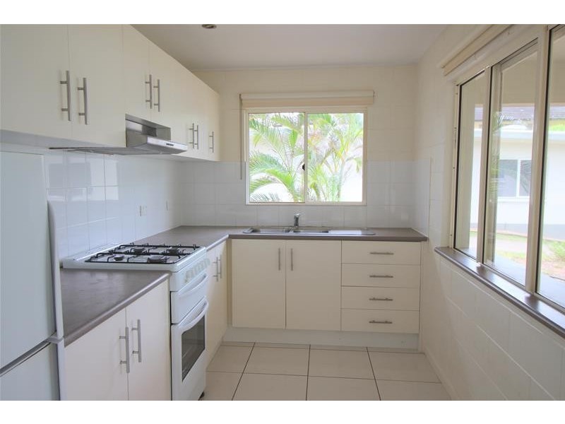 92 Kennedy Esplanade, South Mission Beach QLD 4852