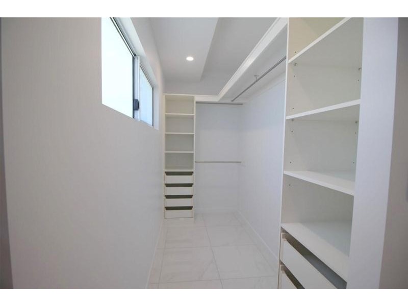 2 Spinnaker Street, South Mission Beach QLD 4852