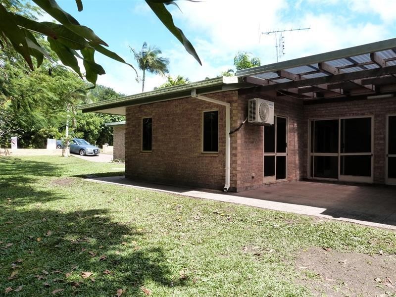 19 Bingil Bay Road, Bingil Bay QLD 4852