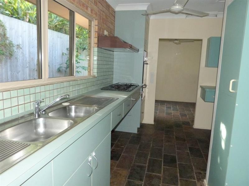 19 Bingil Bay Road, Bingil Bay QLD 4852