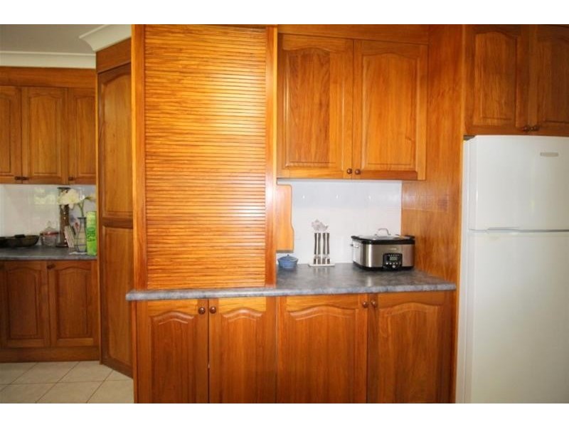 9 Leslie Lane, South Mission Beach QLD 4852