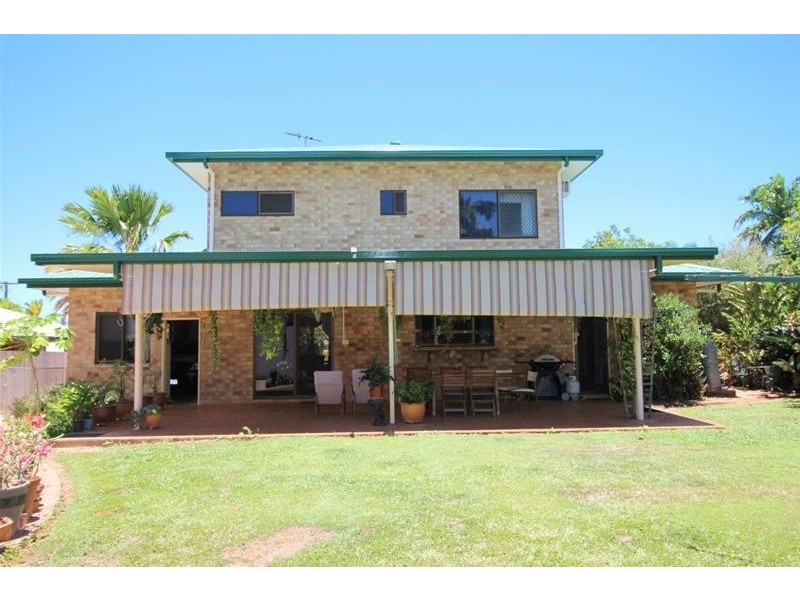 9 Leslie Lane, South Mission Beach QLD 4852