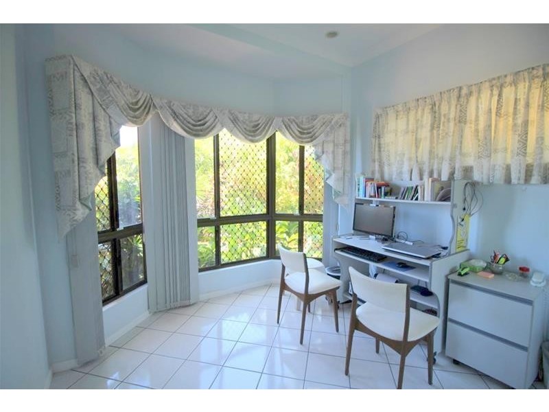 9 Leslie Lane, South Mission Beach QLD 4852