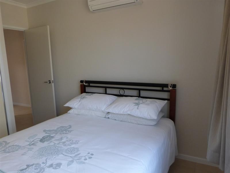 83 Taylor Street, Tully Heads QLD 4854