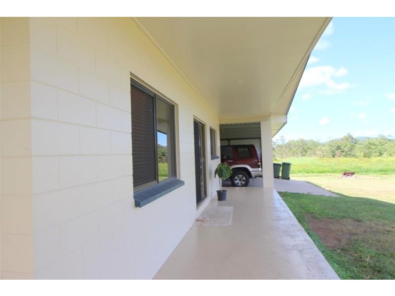 104 Jaffa Road, El Arish QLD 4855