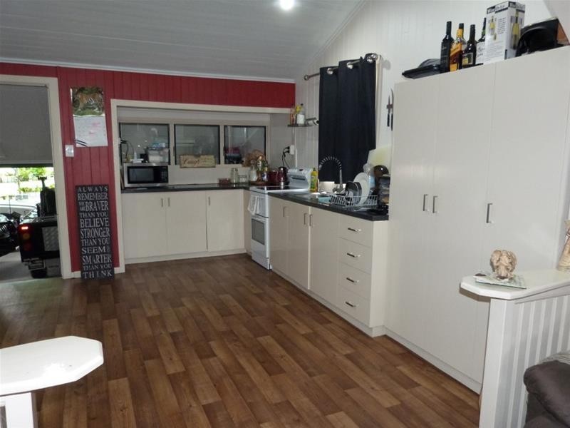 34 Ryrie Street, El Arish QLD 4855