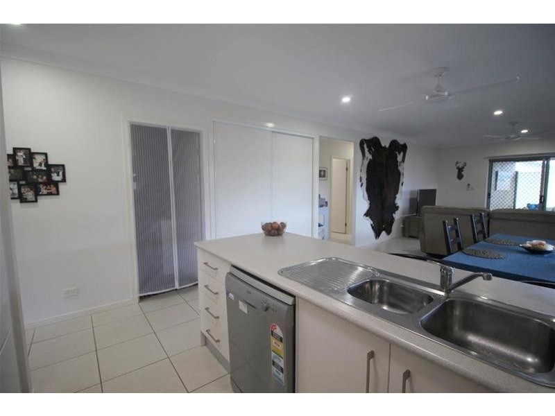 16 Heliconia Court, South Mission Beach QLD 4852