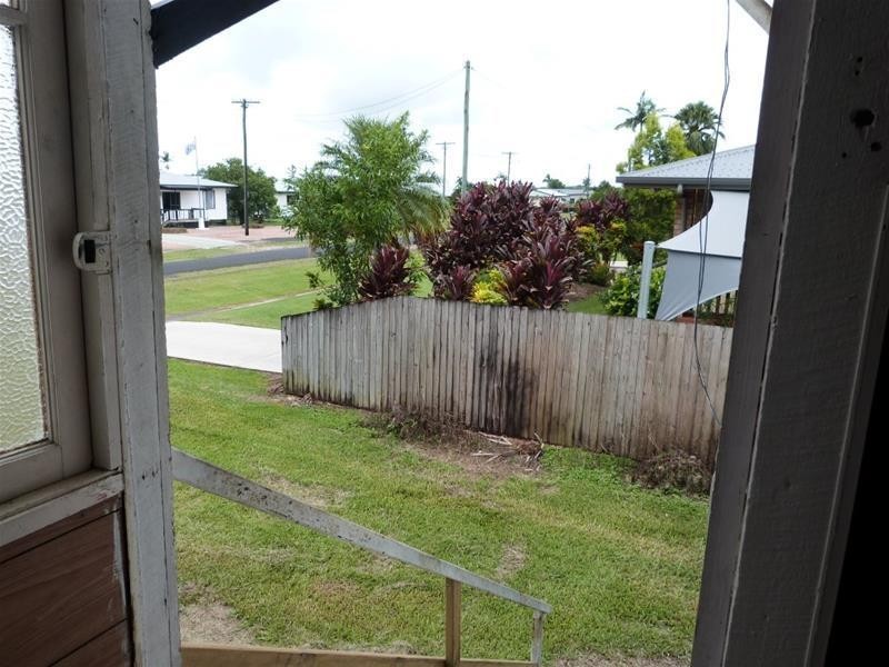 10 Wilson Street, El Arish QLD 4855