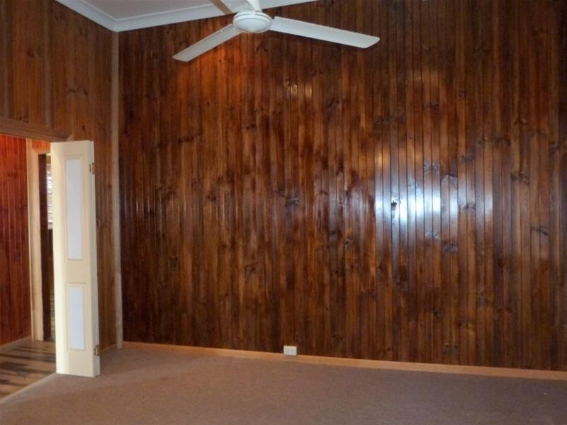 10 Wilson Street, El Arish QLD 4855