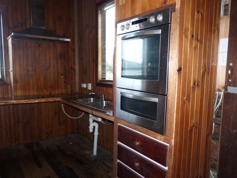 10 Wilson Street, El Arish QLD 4855