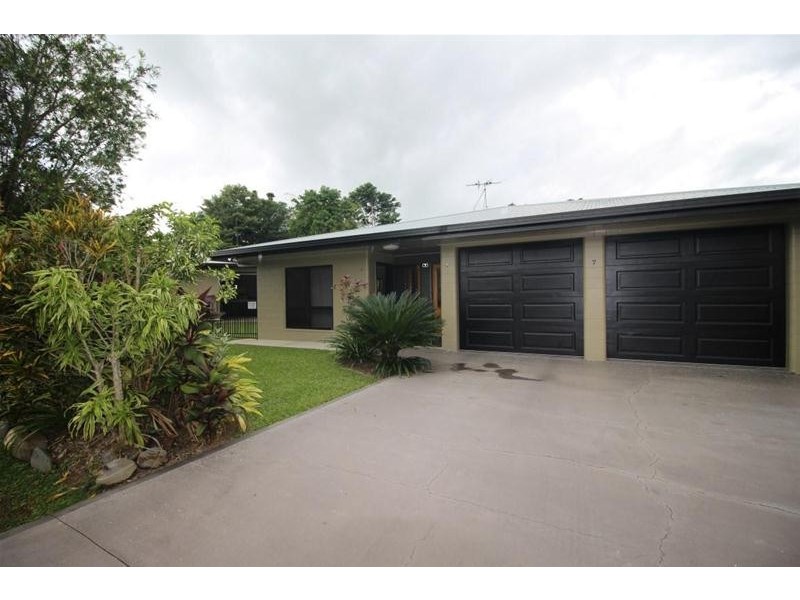 7 Henry Street, Silkwood QLD 4856