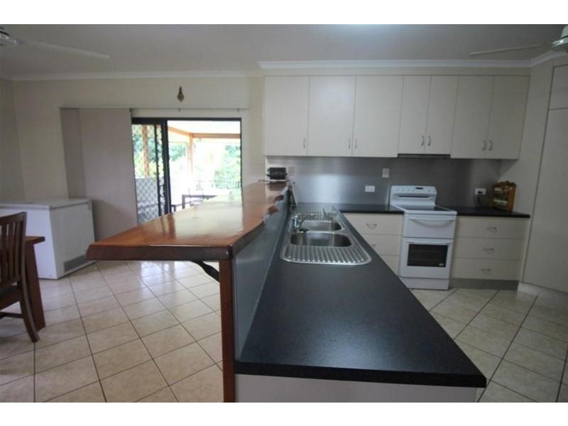 7 Henry Street, Silkwood QLD 4856